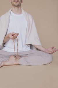 Méditation avec les mantras